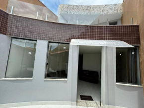 La casa de 3 suítes em Guriri - equipada para 8 pessoas